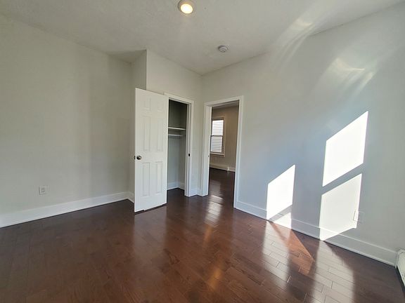2nd image of 181 Lexington Ave #3R
