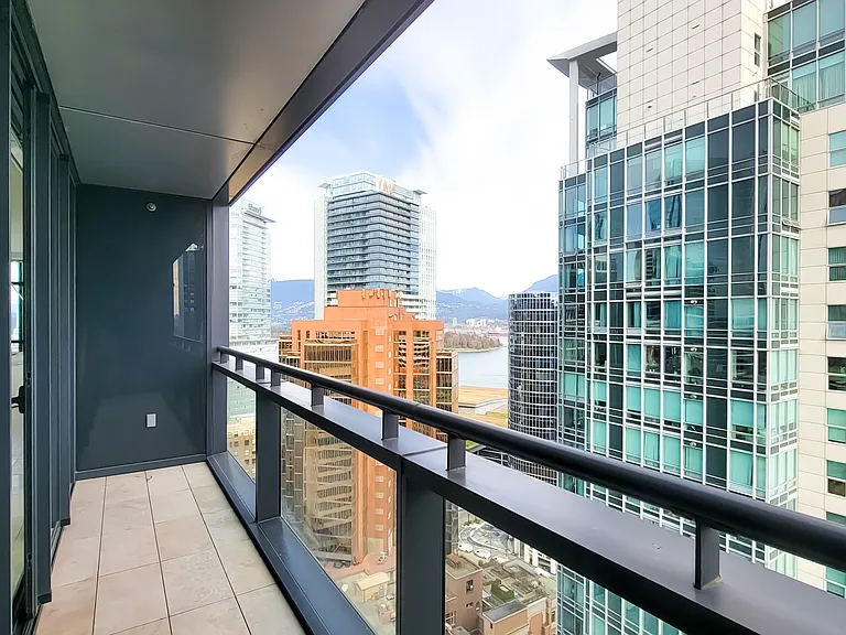 838 Hastings St W #2401 — Photo 27