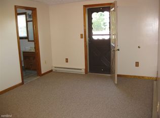 246 Crown St FL 3, Bristol, CT 06010