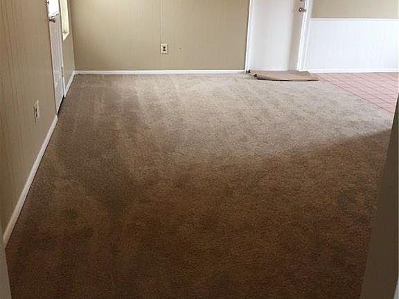 3rd image of 6002 Grassmere Dr