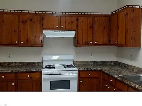 5th image of 1819 Maple Ave
