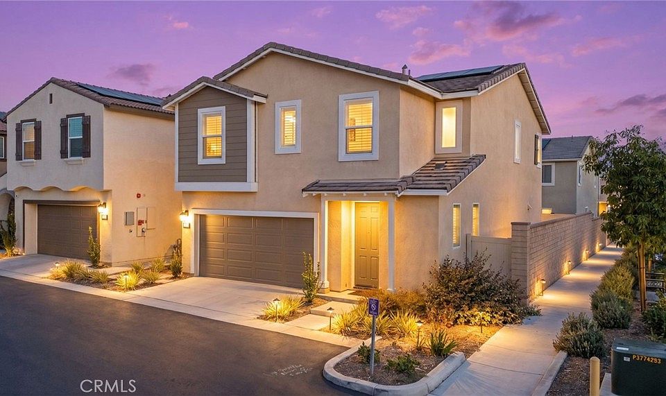 1st image of 30330 Spineflower St
