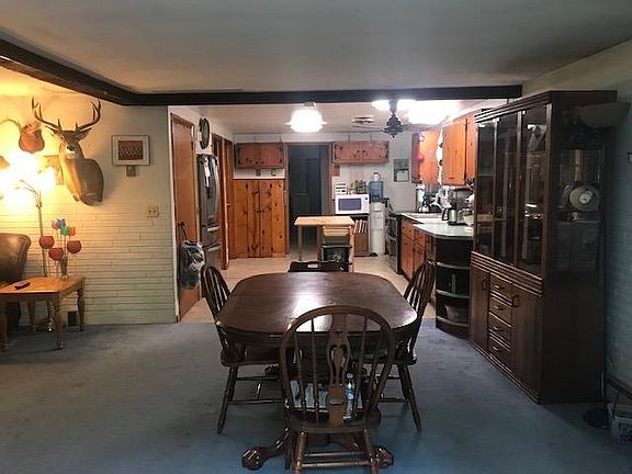 3rd image of 229 W Santee Dr