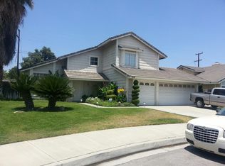 3146 W Park Vista Dr, Rialto, CA 92376