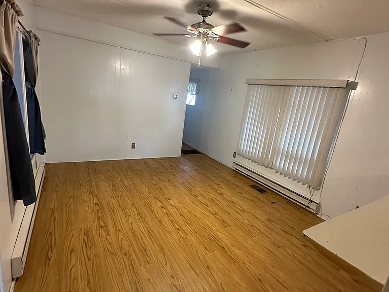 1924 Viceroy Ln — Photo 4