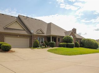1595 Pine Needles Ln, Lexington, KY 40513