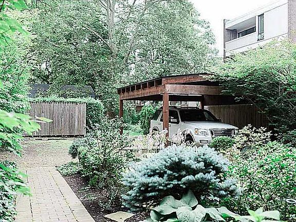 3rd image of 312 Denniston Ave #B
