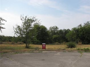 105 Golf View Cir, Weatherford, TX 76086