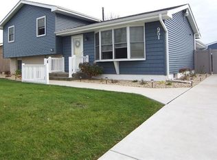 951 Lancaster Ln, Dyer, IN