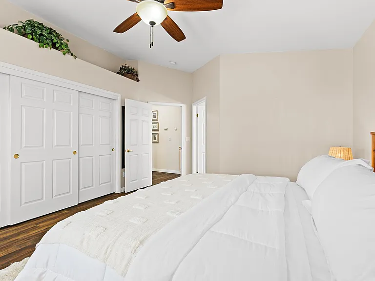 12112 Grecian Laurel Dr — Photo 13