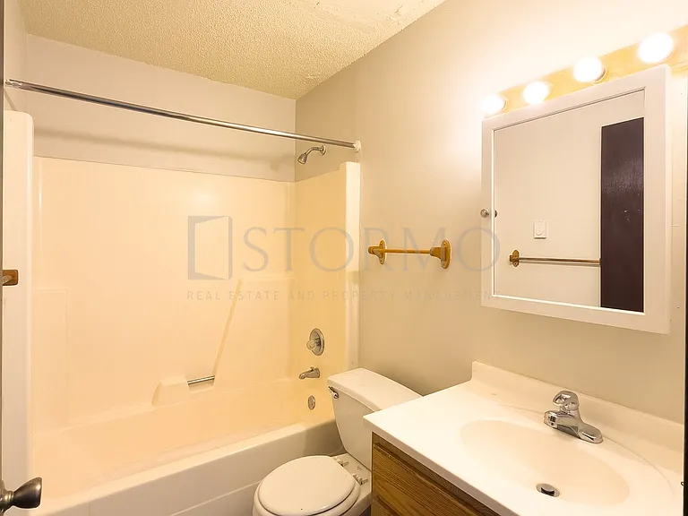 365 Baldwin Ave NW #105 — Photo 4