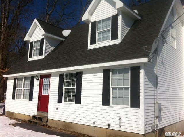 1st image of 131 Bedford Ave