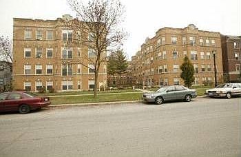 1st image of 613 Hinman Ave APT 2F