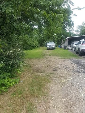 2nd image of 1229 Dalview Ave
