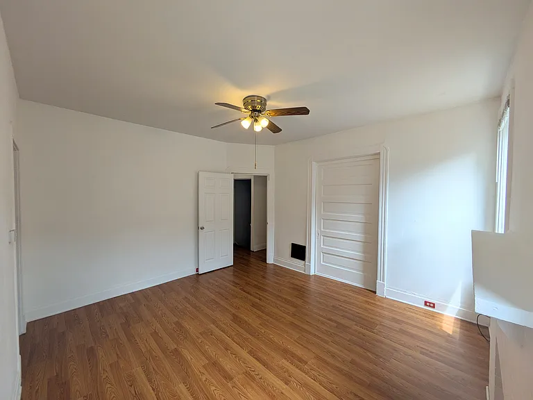 3463 Grace Ave #2 — Photo 2