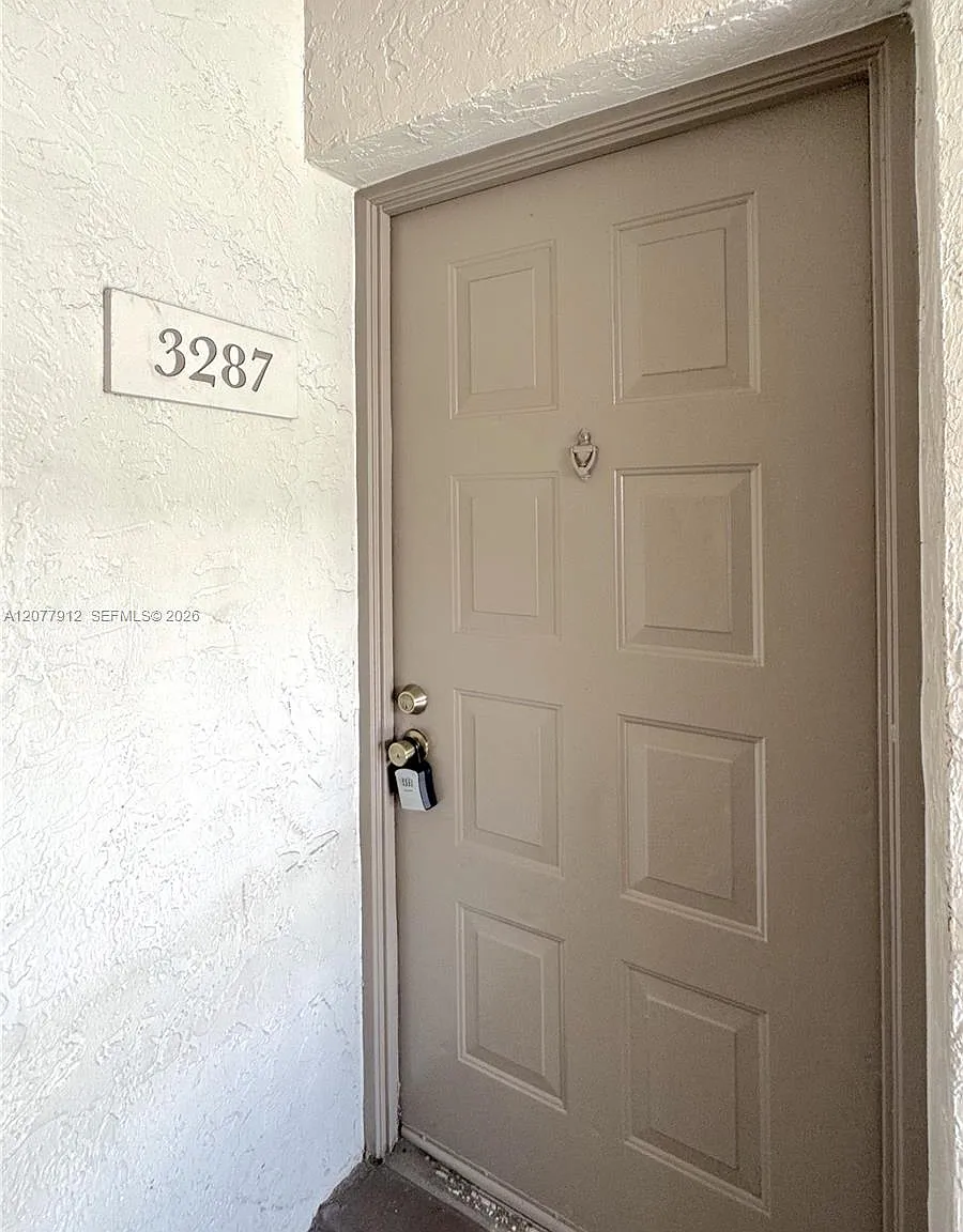 Crescent Cove Condo — Photo 4