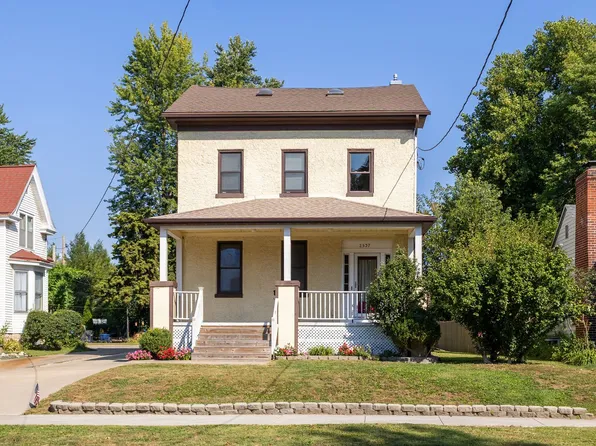 2537 Maine St, Quincy, IL 62301