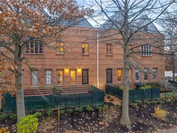 4700 Ellsworth Ave APT 4, Pittsburgh, PA 15213