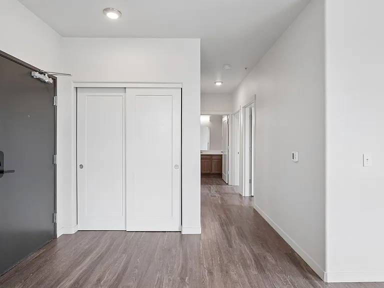459 Rock Apartments — Photo 37