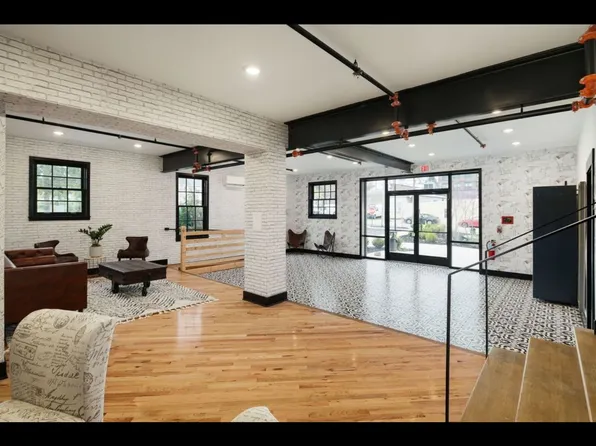 345 Walnut St APT 105, Phoenixville, PA 19460