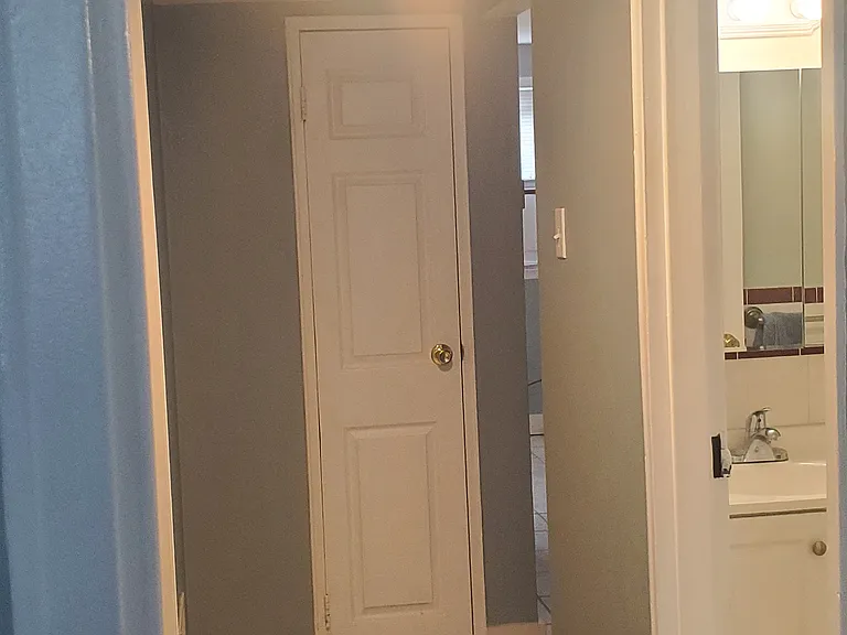537 Avon St #1 — Photo 7