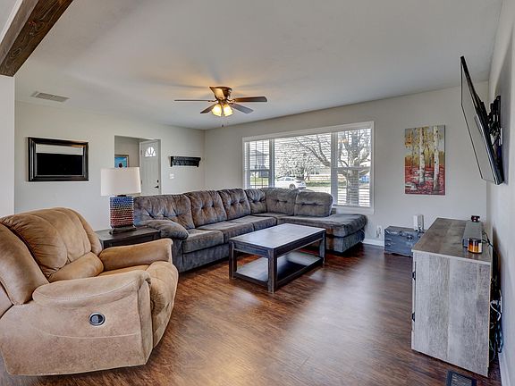 5th image of 2625 Missouri Avenue