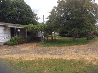 14252 Highway 42, Myrtle Point, OR 97458