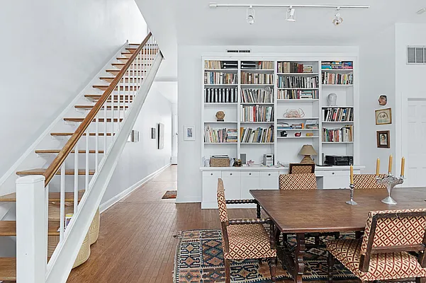 Rented by Compass | media 9