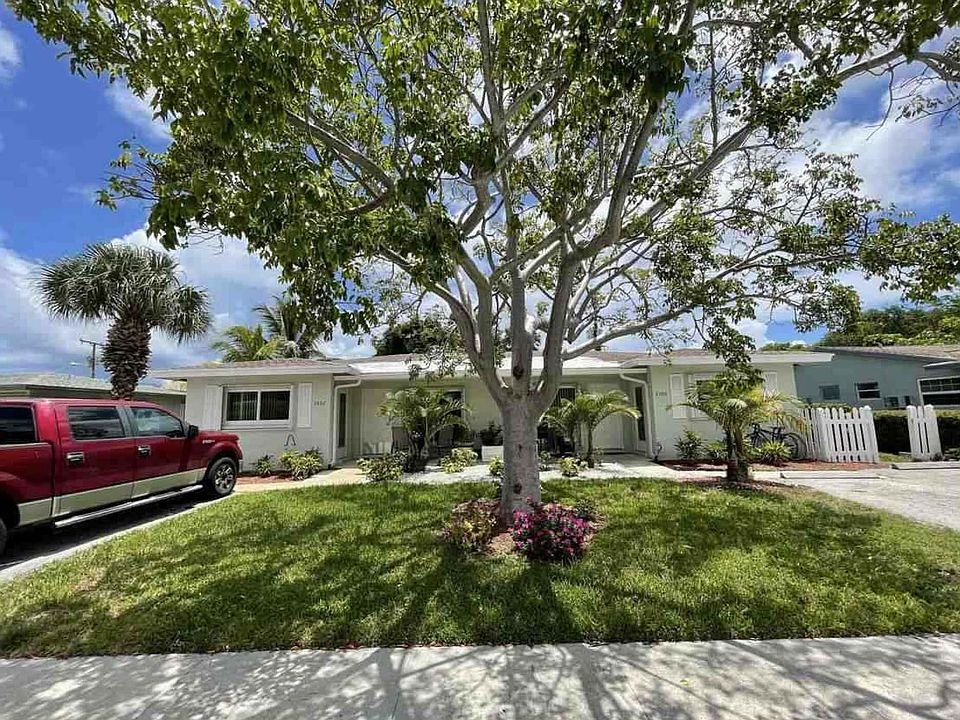 1st image of 2300 NE 5th Ave #3