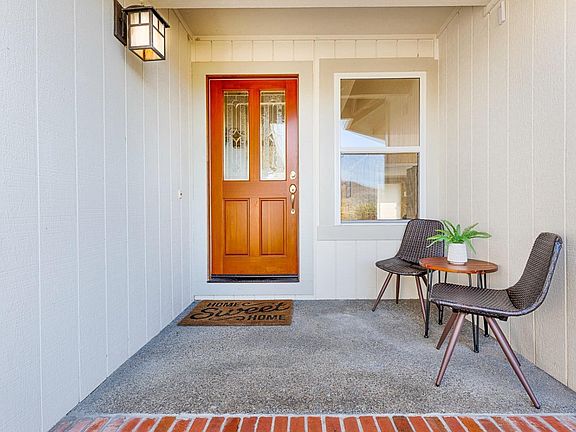 5th image of 445 Crestridge Place