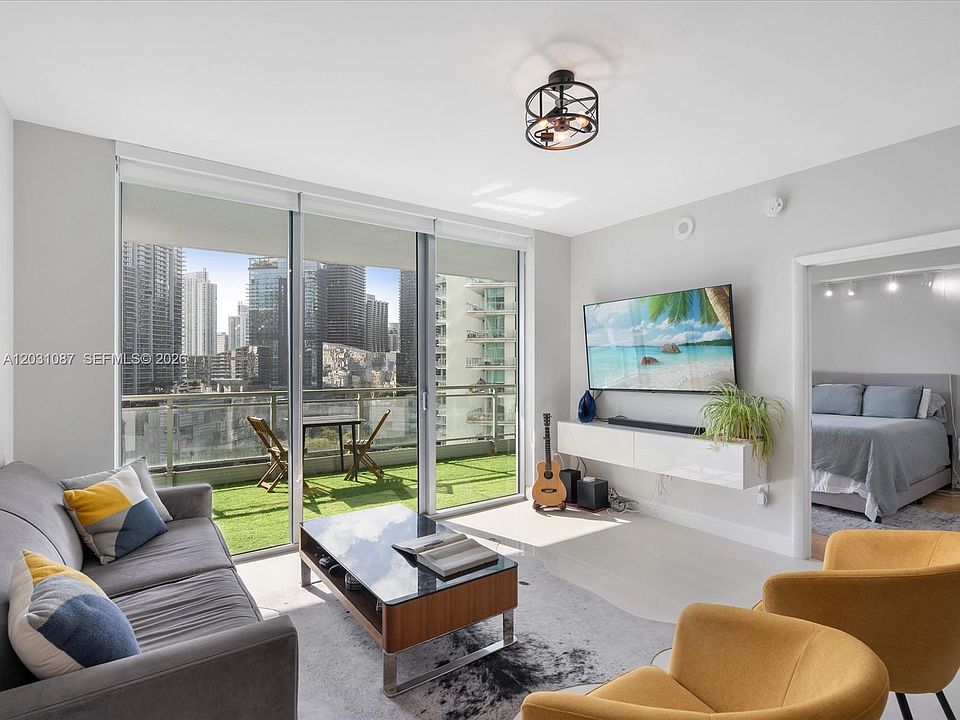 1st image of 90 SW 3rd St APT 2015