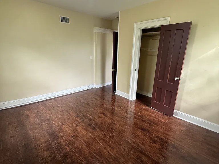 111 Bristol St #2L — Photo 11
