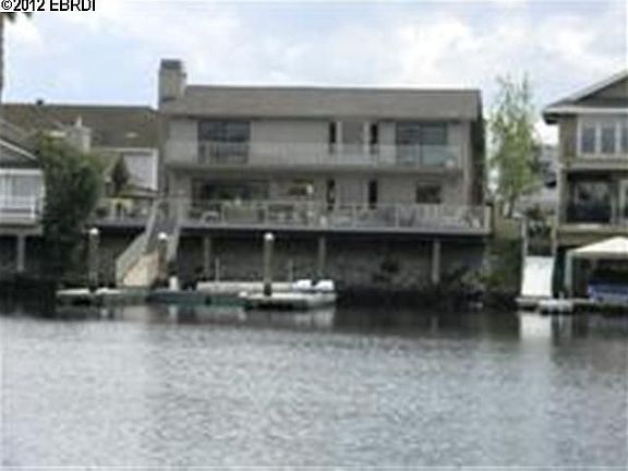 2nd image of 5833 Drakes Dr