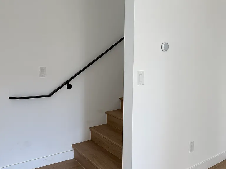 2024 7th Ave #2028-3/4 — Photo 8