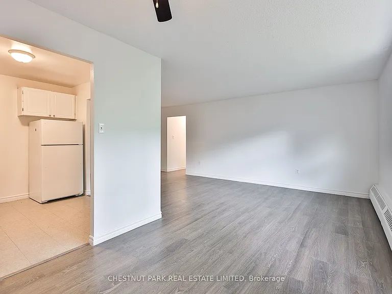 900 Glen St #218 — Photo 12