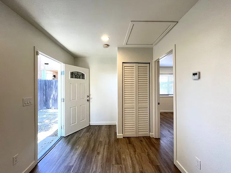RV T 1629 (Front home) — Photo 5