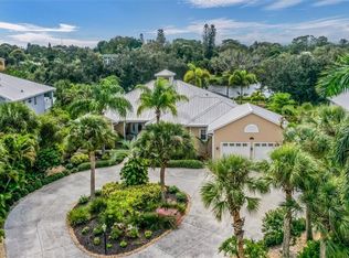 873 Hillcrest Dr, Nokomis, FL 34275