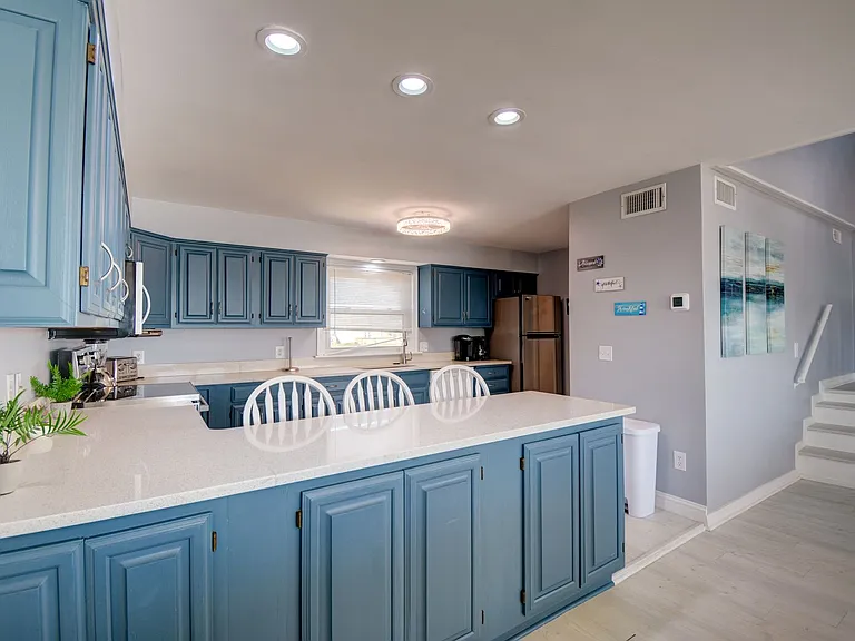 110 Topsail Rd — Photo 10