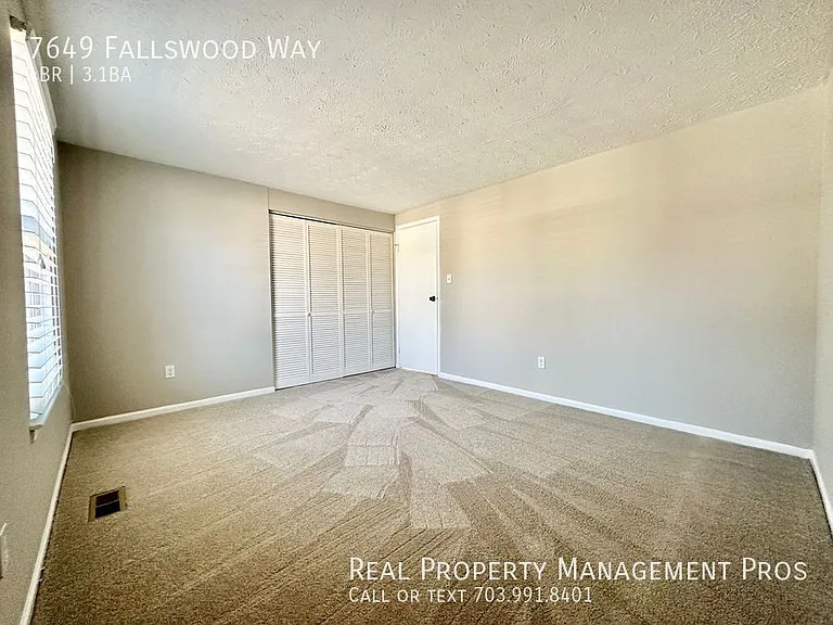 7649 Fallswood Way — Photo 24