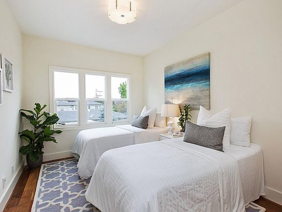 4th image of 1249 Capuchino Ave