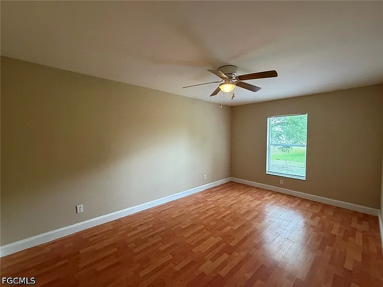3404 NE 9th Ave — Photo 15