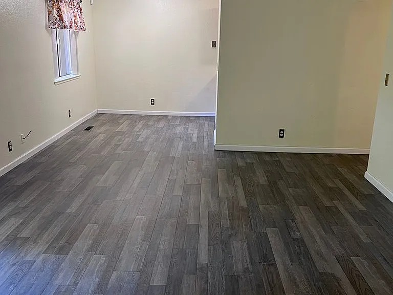 357 Willow Ave — Photo 7