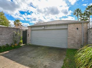 16231 Grassy Creek Dr, Houston, TX 77082