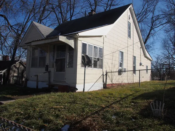 317 E Walnut St, Fayette, MO 65248