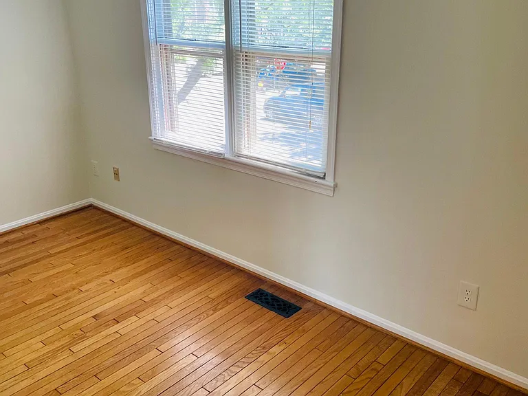 1405 Oronoco St — Photo 64