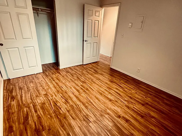 6511 Rainier Ave S — Photo 12