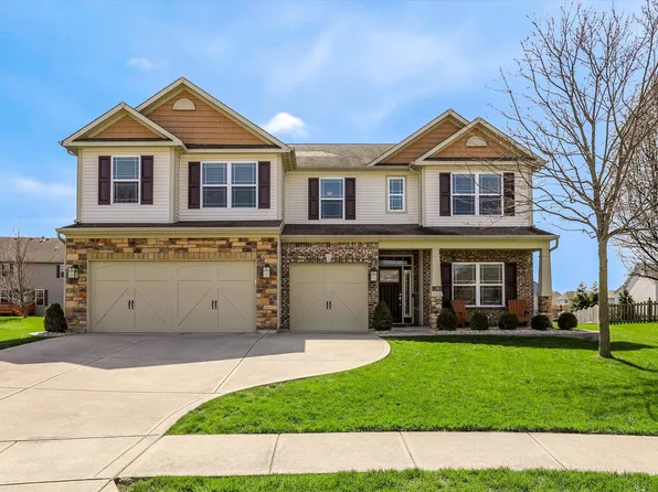 1293 Blue Haven Way, Greenwood, IN 46143