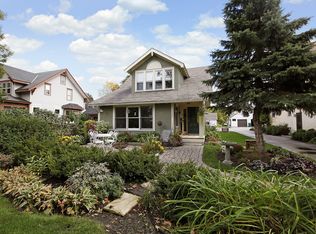 1642 E Shore Dr, Saint Paul, MN 55106