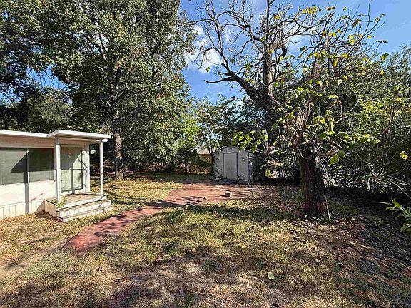 5th image of 2407 Rodge Dr