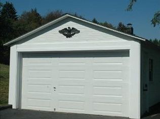 1295 Chapel Rd, Monaca, PA 15061